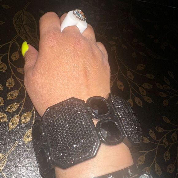 Vintage Sparkling Silver stretchy Bracelet - Picture 4 of 4